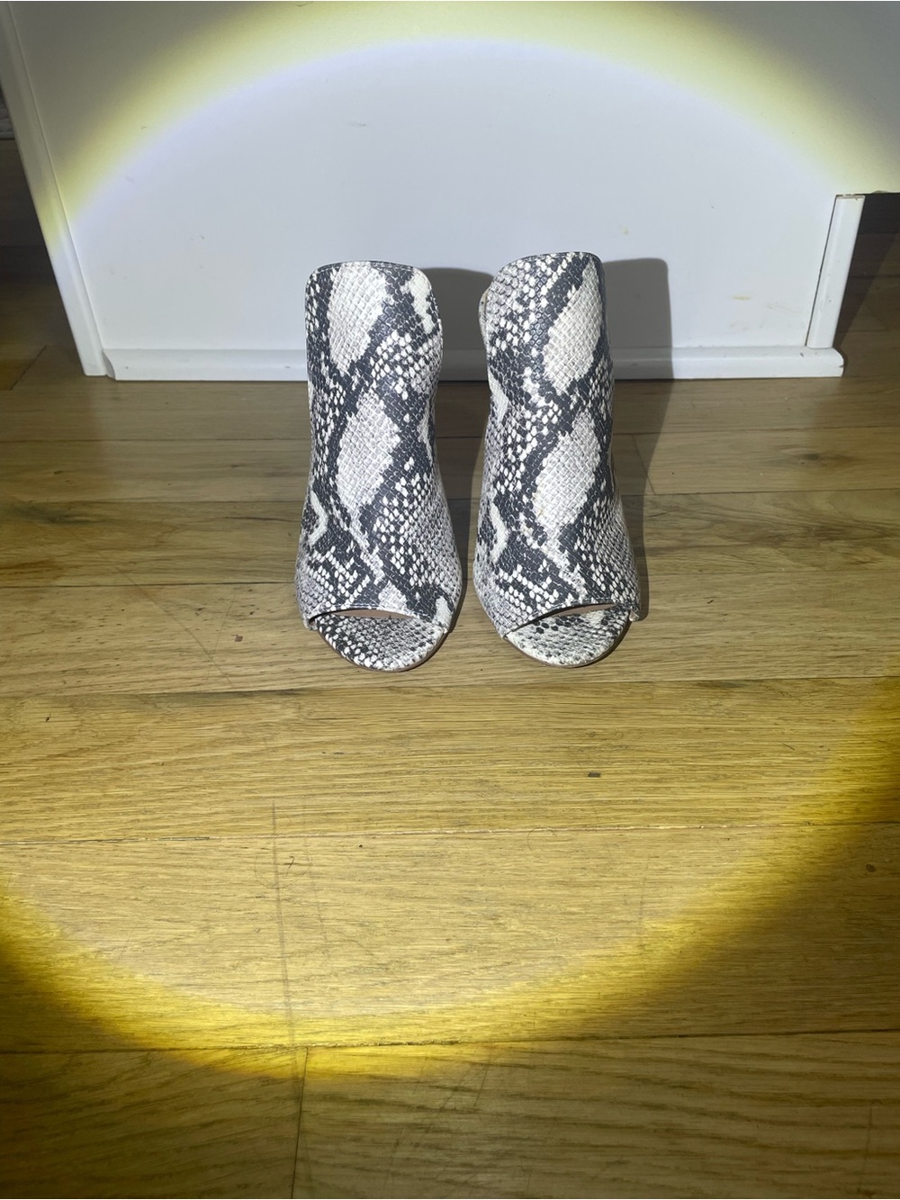 Steve Madden Snake-Print Peep-Toe Mules in White and Gray